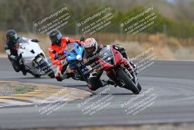 media/Jan-15-2023-SoCal Trackdays (Sun) [[c1237a034a]]/Turn 3 (1115am)/